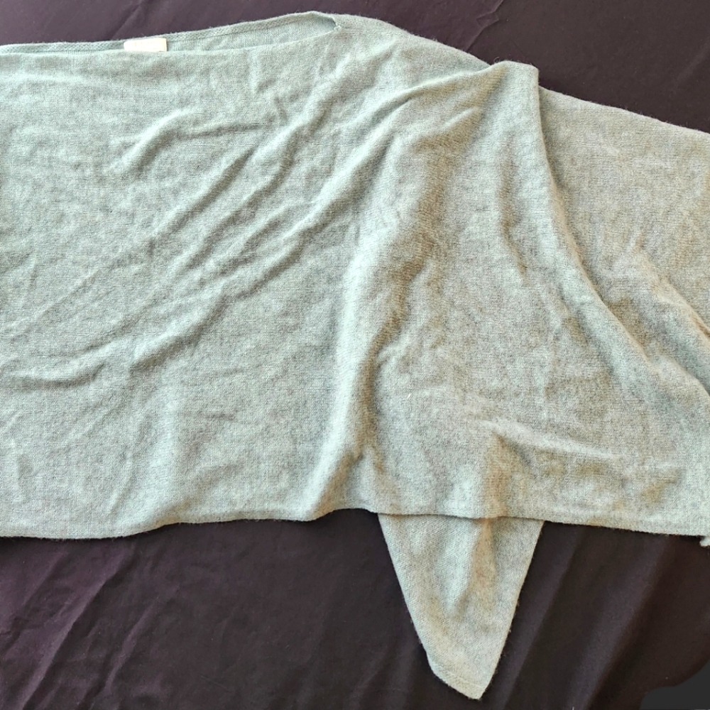 St. Tropez 2-ply cashmere asymmetrical shawl